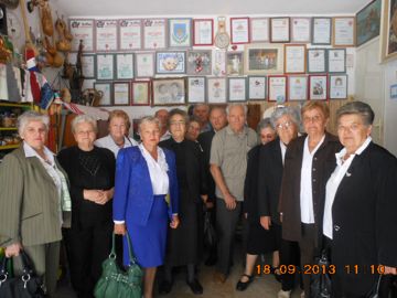 U sobi s njegovim zahvalnicama i diplomama